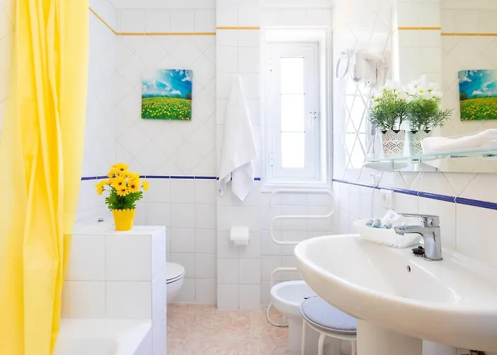 Deluxe 8 La Laguna (Tenerife)