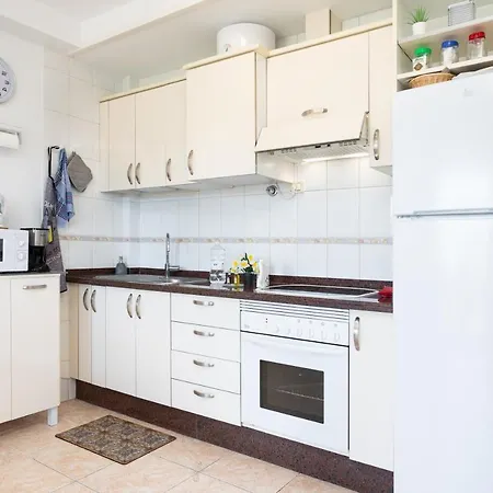 Deluxe 8 * La Laguna (Tenerife)