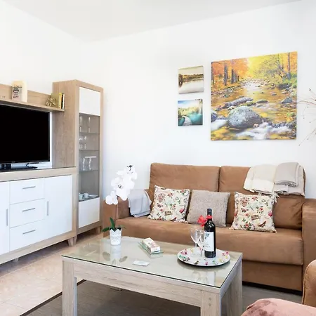 Deluxe 8 Сан-Кристобаль-де-Ла-Лагуна